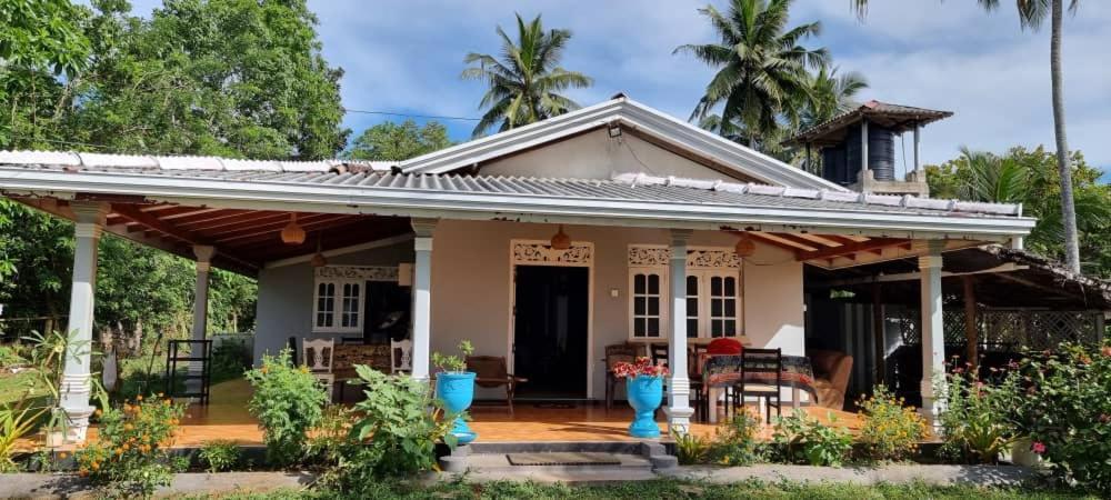 Tehan Homestay Dikwella Eksteriør bilde